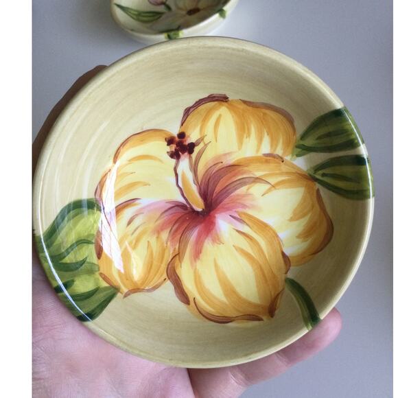 Tabletop Lifestyles Tropical Hibiscus Hand Painted Dip Bowls - Picture 5 of 12